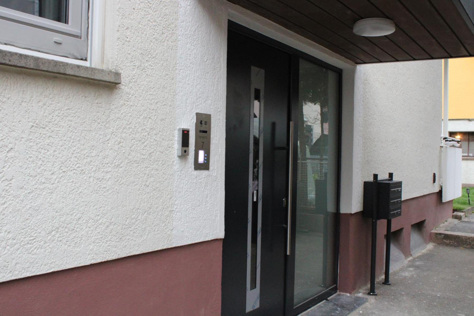 Ruhiges & Schickes 4 Zi-Apartment Heilbronn Exterior photo