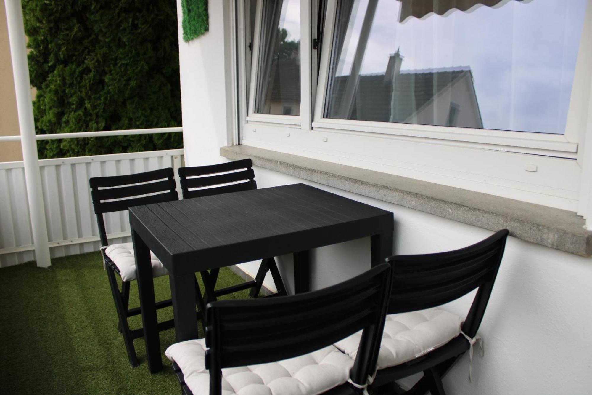Ruhiges & Schickes 4 Zi-Apartment Heilbronn Exterior photo